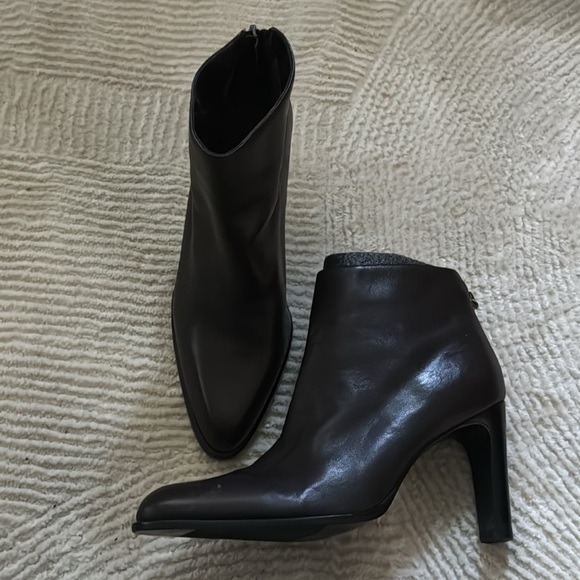 Nine West brown leather ankle boots booties back zipper Sz 8 - Picture 3 of 9